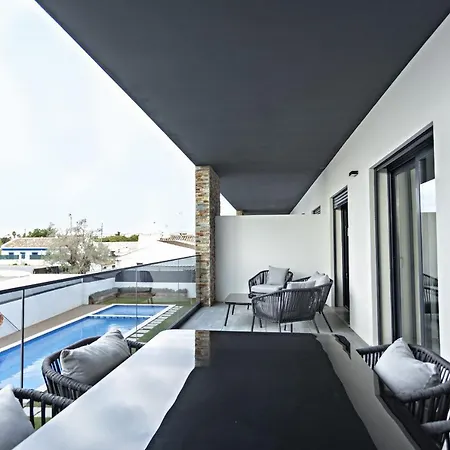 Cabanas Space One *