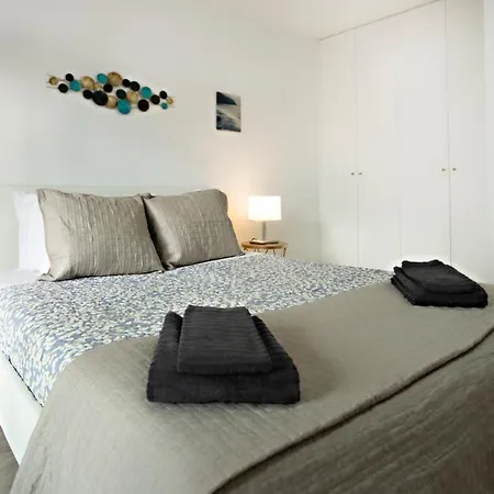 Cabanas Space One * Tavira